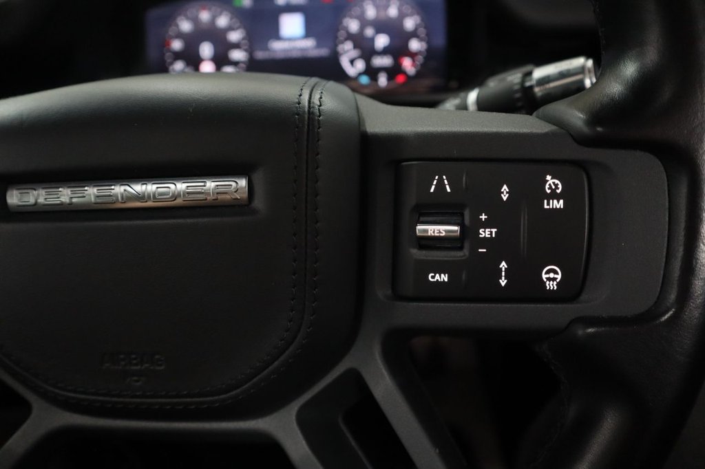 Used Land Rover Defender 2021 for sale - 76086403: Photo 29