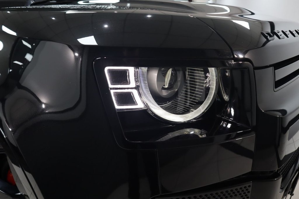 Used Land Rover Defender 2021 for sale - 76086403: Photo 36