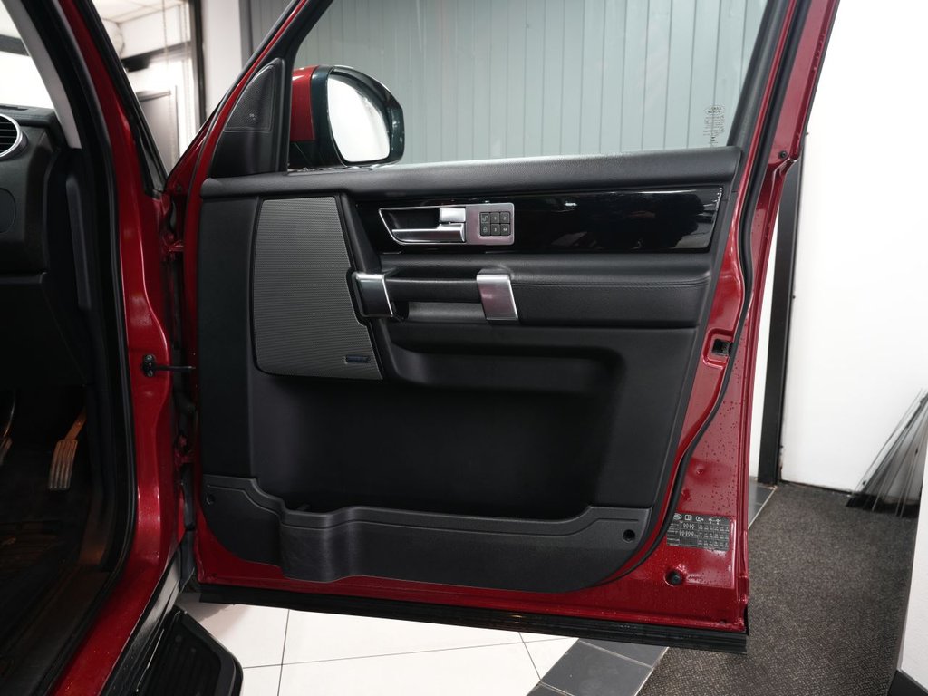 Used Land Rover Discovery 2015 for sale - 78096933: Photo 16