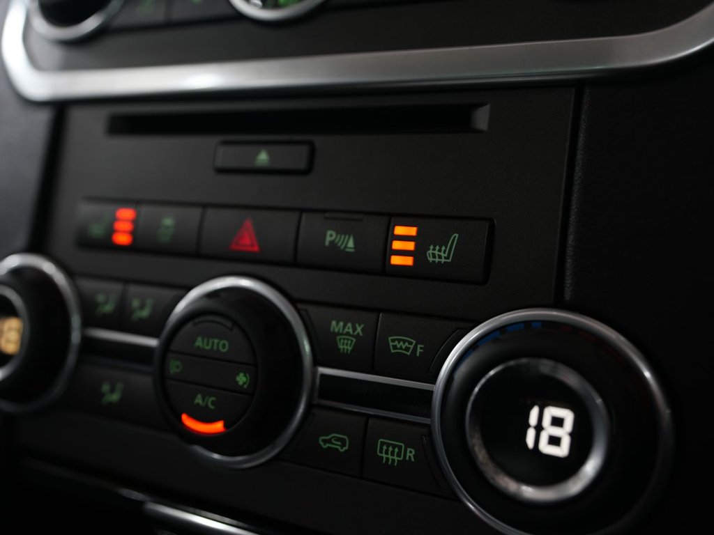 Used Land Rover Discovery 2015 for sale - 78096933: Photo 42