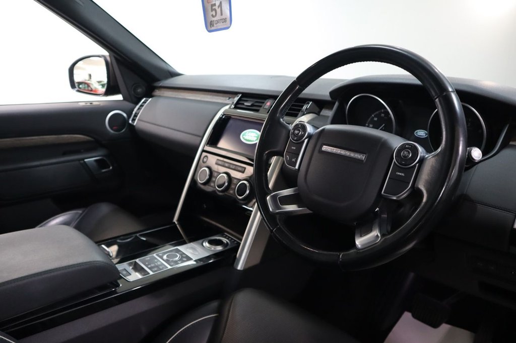 Used Land Rover Discovery 2017 for sale - 76660677: Photo 25