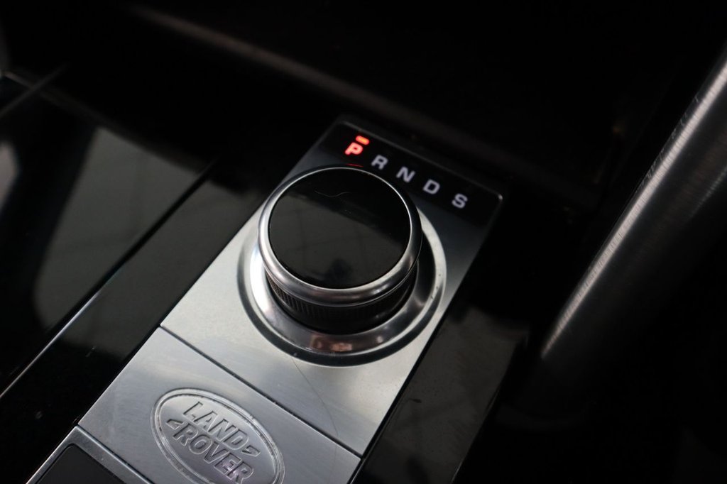 Used Land Rover Discovery 2017 for sale - 76660677: Photo 34