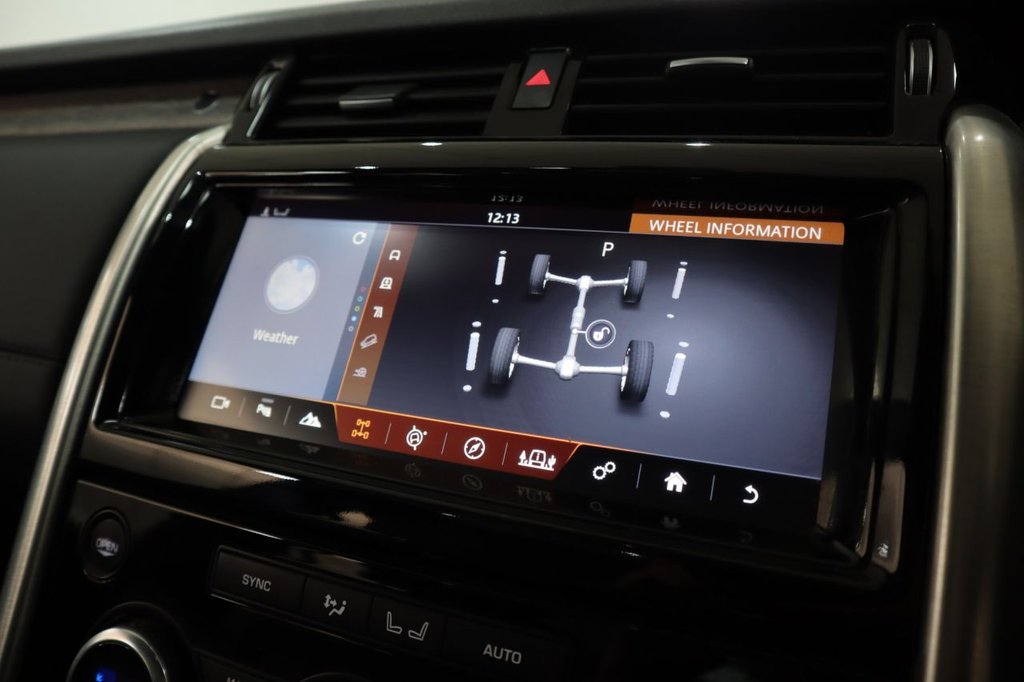 Used Land Rover Discovery 2017 for sale - 76660677: Photo 48