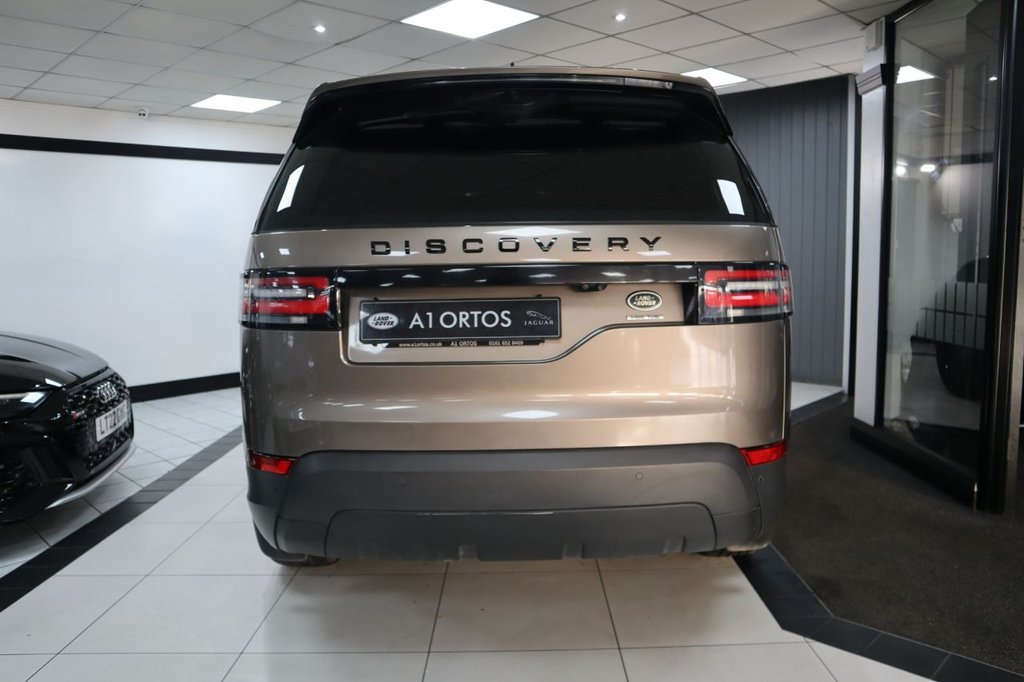 Used Land Rover Discovery 2017 for sale - 76660677: Photo 6