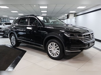 Used Volkswagen Touareg 2019 for sale - 77231969: Photo