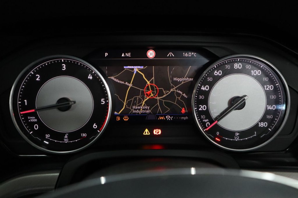 Used Volkswagen Touareg 2019 for sale - 77231969: Photo 24