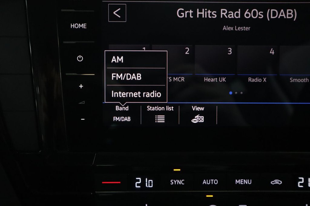 Used Volkswagen Touareg 2019 for sale - 77231969: Photo 32