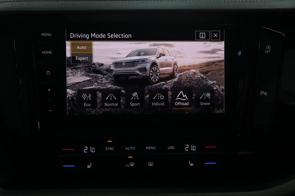 Used Volkswagen Touareg 2019 for sale - 77231969: Photo 35