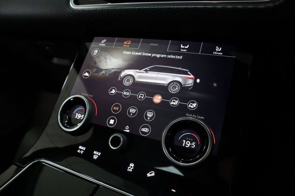 Used Land Rover Range Rover Velar 2020 for sale - 77770947: Photo 33