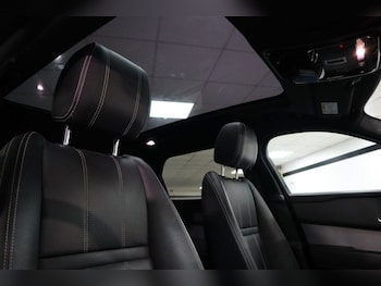 Used Land Rover Range Rover Velar 2020 for sale - 77770947: Photo