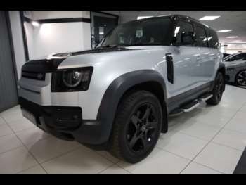 Used Land Rover Defender 2023 for sale - 74997855: Photo