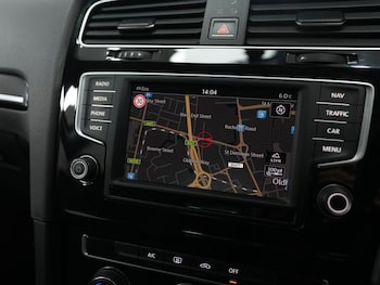 Used Volkswagen Golf 2015 for sale - 78597391: Photo
