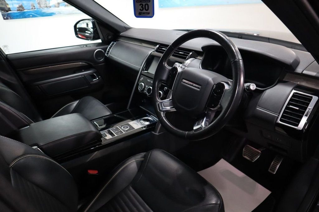 Used Land Rover Discovery 2019 for sale - 76119260: Photo 11