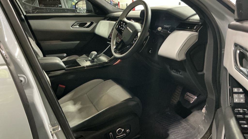 Used Land Rover Range Rover Velar 2023 for sale - 77920056: Photo 4