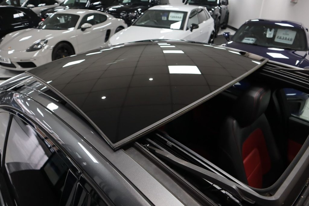 Used Jaguar XE 2016 for sale - 77614246: Photo 13