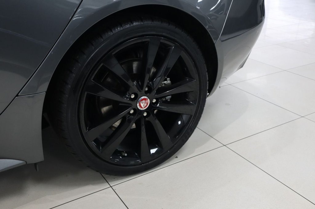 Used Jaguar XE 2016 for sale - 77614246: Photo 22