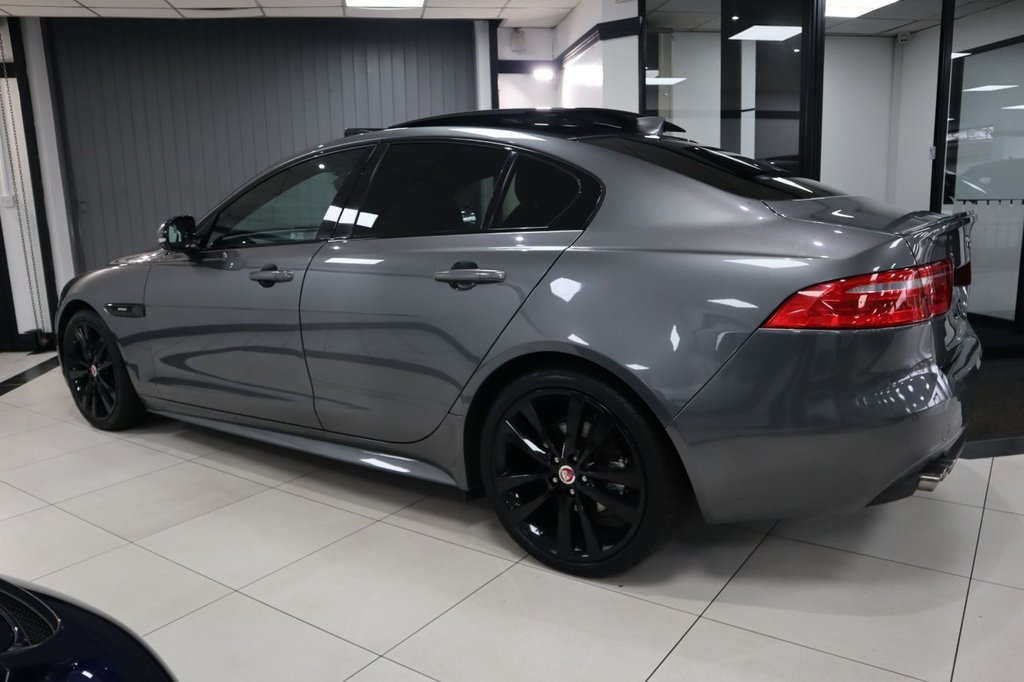 Used Jaguar XE 2016 for sale - 77614246: Photo 7