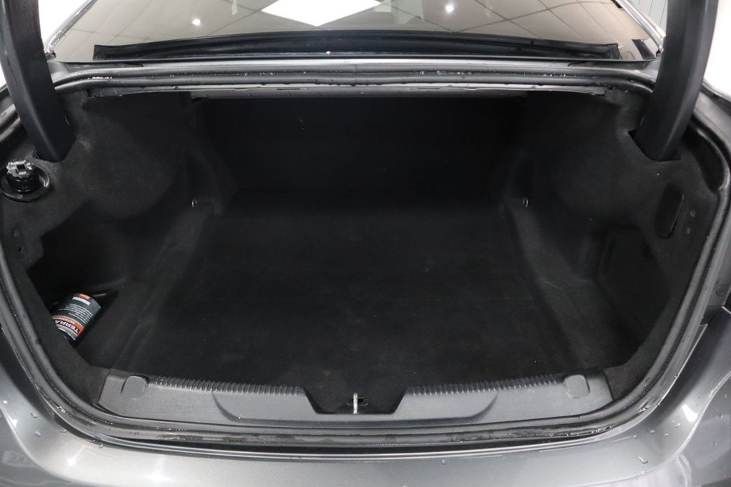 Used Jaguar XE 2016 for sale - 77614246: Photo 9