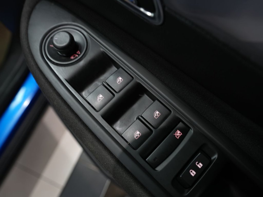 Used Vauxhall Mokka 2015 for sale - 78030091: Photo 11