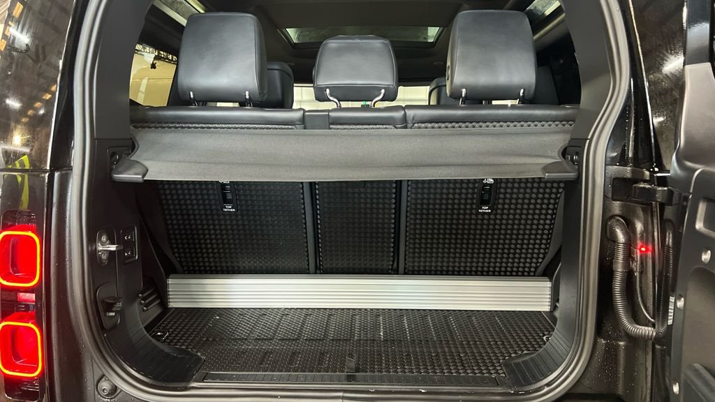 Used Land Rover Defender 2022 for sale - 77172288: Photo 12