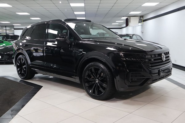 Used Volkswagen Touareg 2023 for sale - 76256732: Photo 1