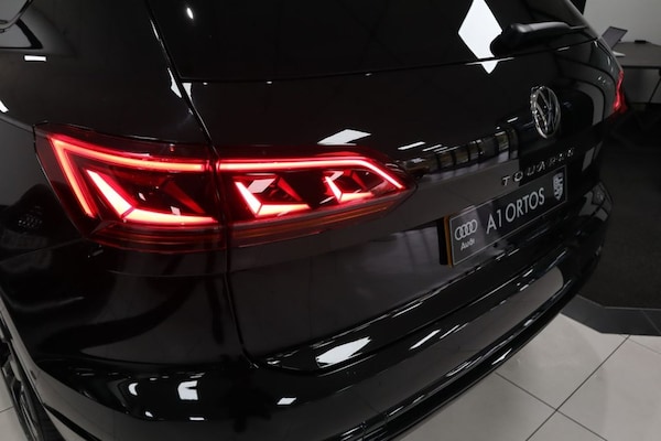 Used Volkswagen Touareg 2023 for sale - 76256732: Photo 25