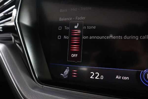 Used Volkswagen Touareg 2023 for sale - 76256732: Photo 49
