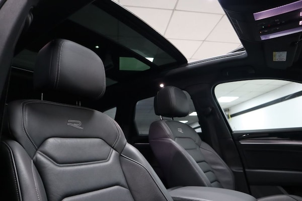 Used Volkswagen Touareg 2023 for sale - 76256732: Photo 4