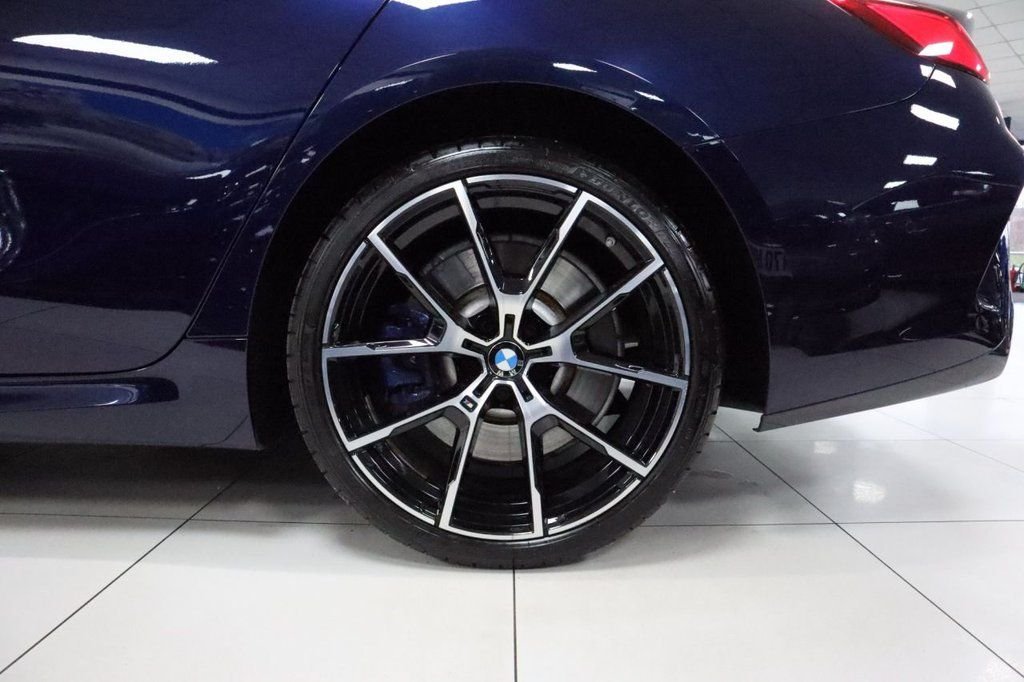 Used BMW 8 Series 2021 for sale - 76686321: Photo 15
