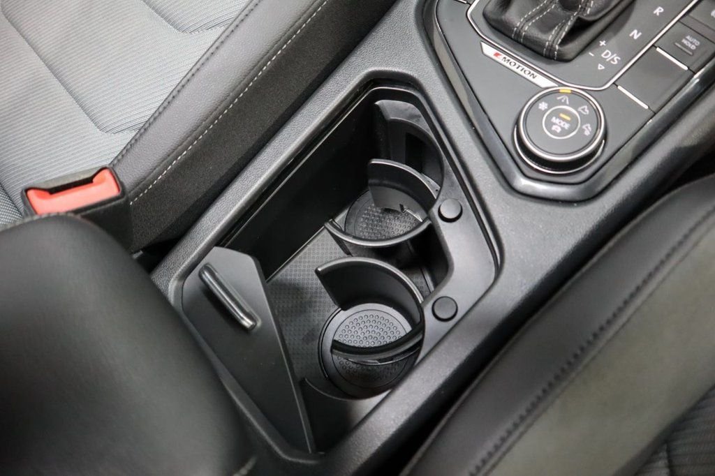 Used Volkswagen Tiguan 2018 for sale - 77557653: Photo 24