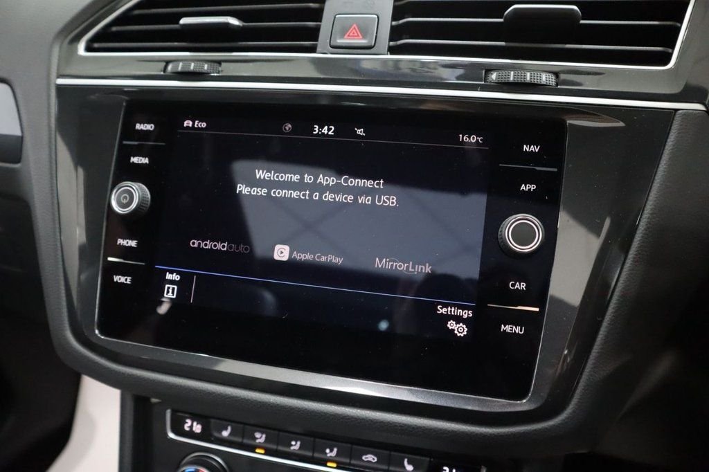 Used Volkswagen Tiguan 2018 for sale - 77557653: Photo 30