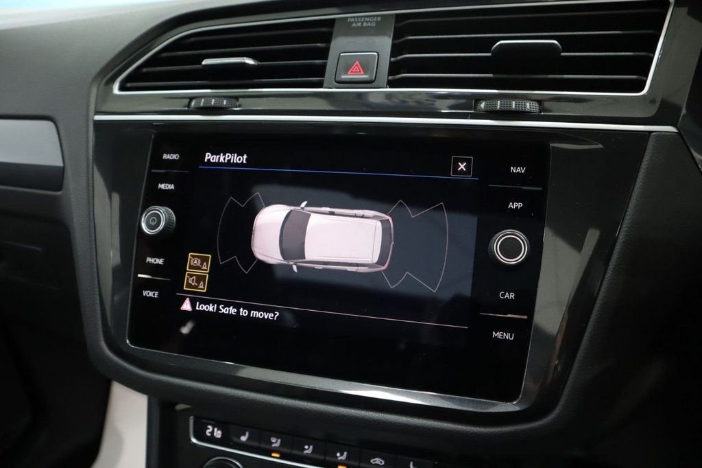 Used Volkswagen Tiguan 2018 for sale - 77557653: Photo 31