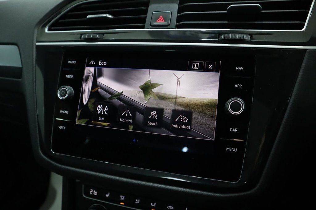 Used Volkswagen Tiguan 2018 for sale - 77557653: Photo 36