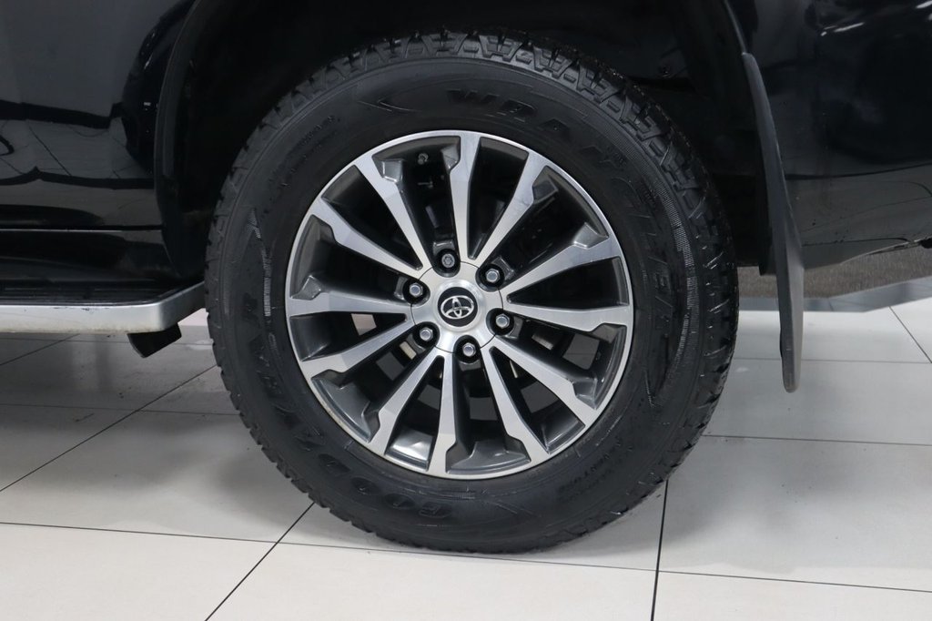Used Toyota Land Cruiser 2019 for sale - 77288424: Photo 24