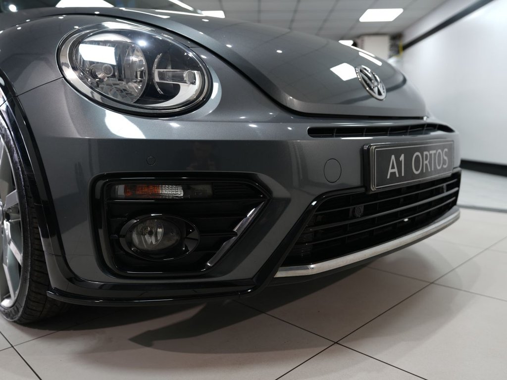 Used Volkswagen Beetle 2017 for sale - 77936080: Photo 10