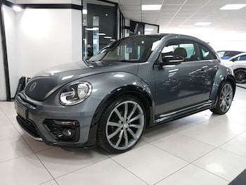 Used Volkswagen Beetle 2017 for sale - 77936080: Photo