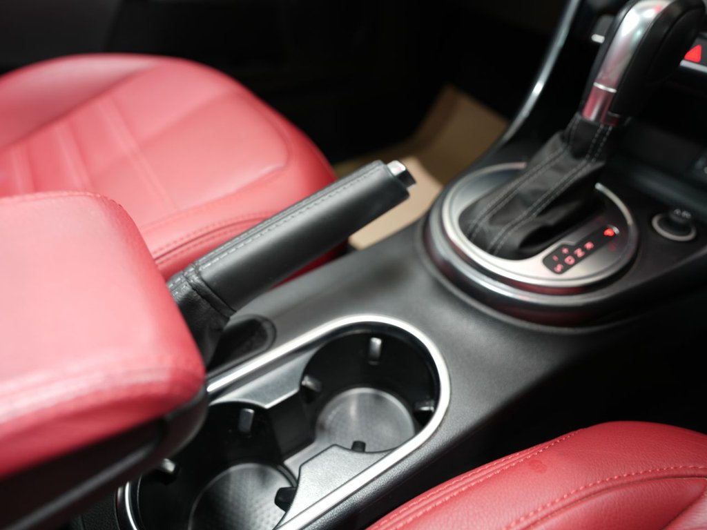 Used Volkswagen Beetle 2017 for sale - 77936080: Photo 31