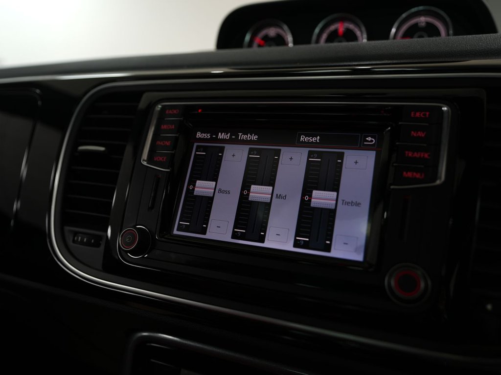 Used Volkswagen Beetle 2017 for sale - 77936080: Photo 39