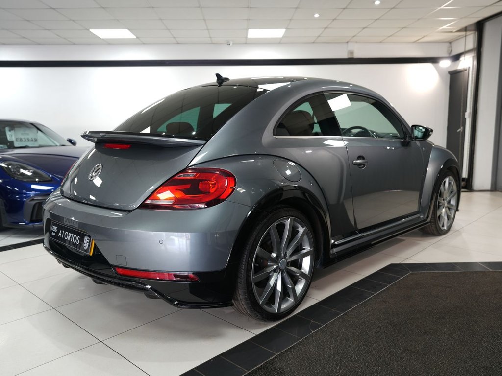 Used Volkswagen Beetle 2017 for sale - 77936080: Photo 9