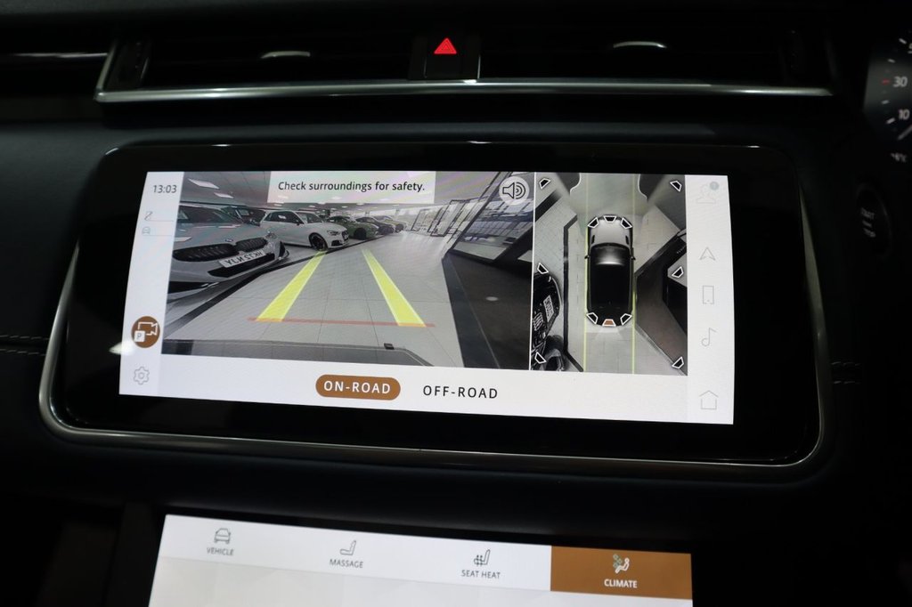 Used Land Rover Range Rover Velar 2021 for sale - 76406867: Photo 32