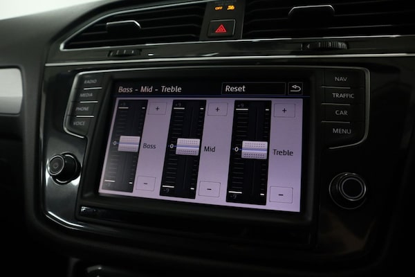 Used Volkswagen Tiguan 2018 for sale - 76303700: Photo 37