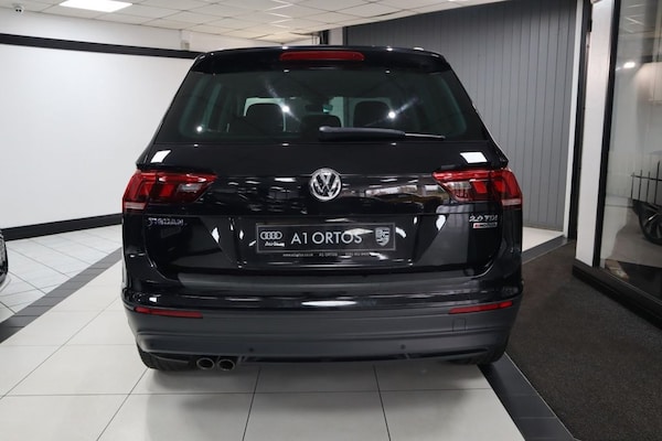 Used Volkswagen Tiguan 2018 for sale - 76303700: Photo 7