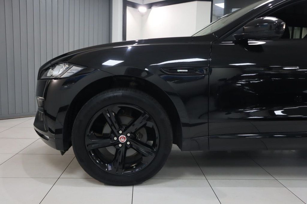 Used Jaguar F-Pace 2018 for sale - 76482187: Photo 11