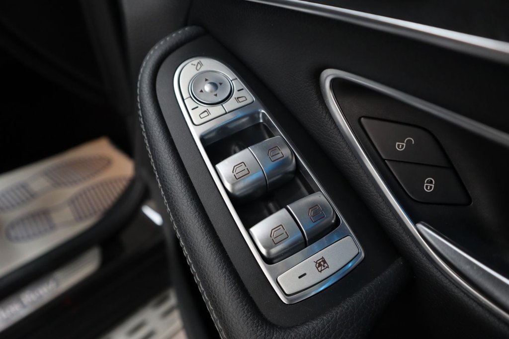 Used Mercedes-Benz GLC 2017 for sale - 76590985: Photo 16