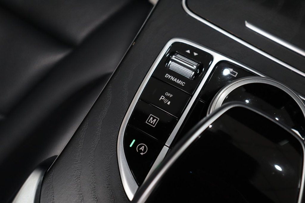 Used Mercedes-Benz GLC 2017 for sale - 76590985: Photo 31