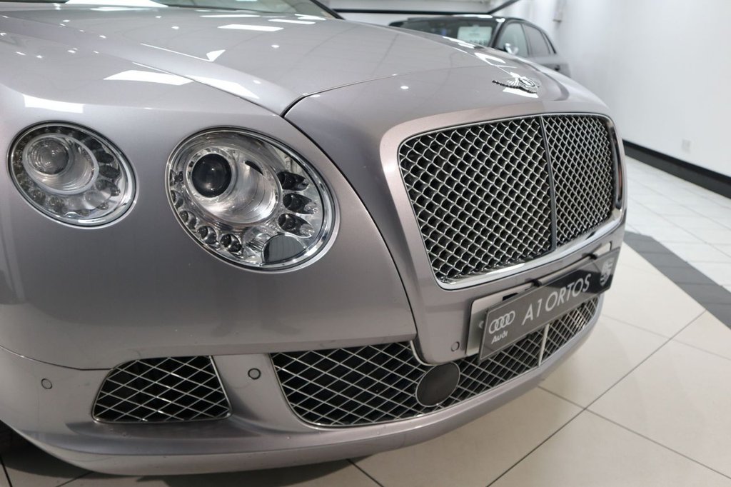 Used Bentley Continental 2011 for sale - 76691363: Photo 11