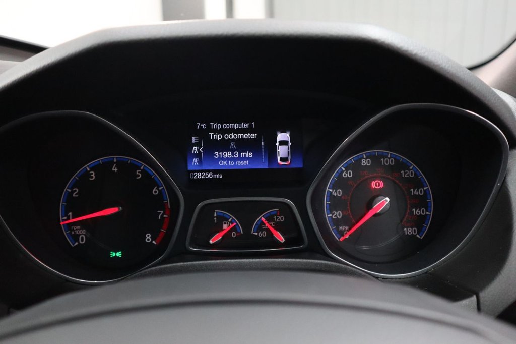 Used Ford Focus 2016 for sale - 77212841: Photo 32