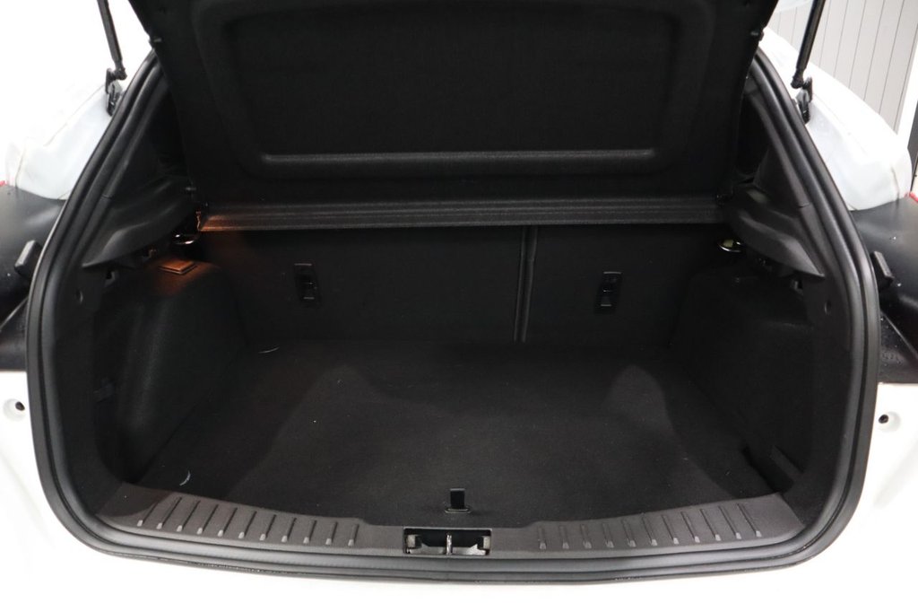 Used Ford Focus 2016 for sale - 77212841: Photo 9