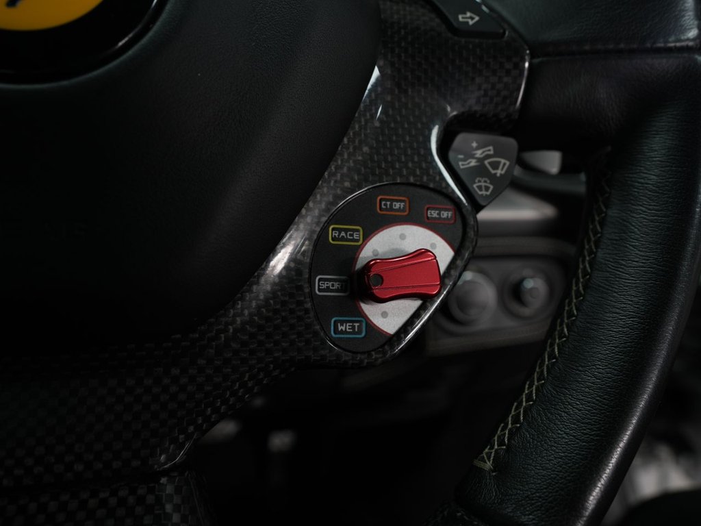 Used Ferrari 458 2011 for sale - 78030481: Photo 23