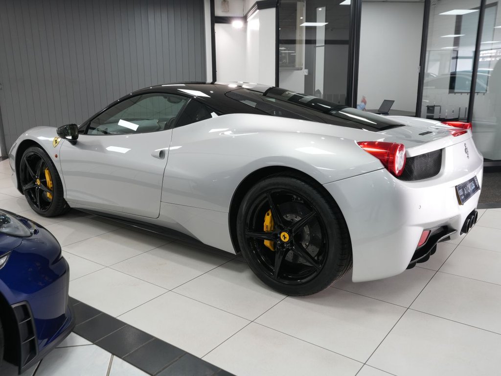 Used Ferrari 458 2011 for sale - 78030481: Photo 6